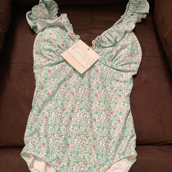 Shrimp & Grits Serendipity Christine Womens Suit - Picture 1 of 2